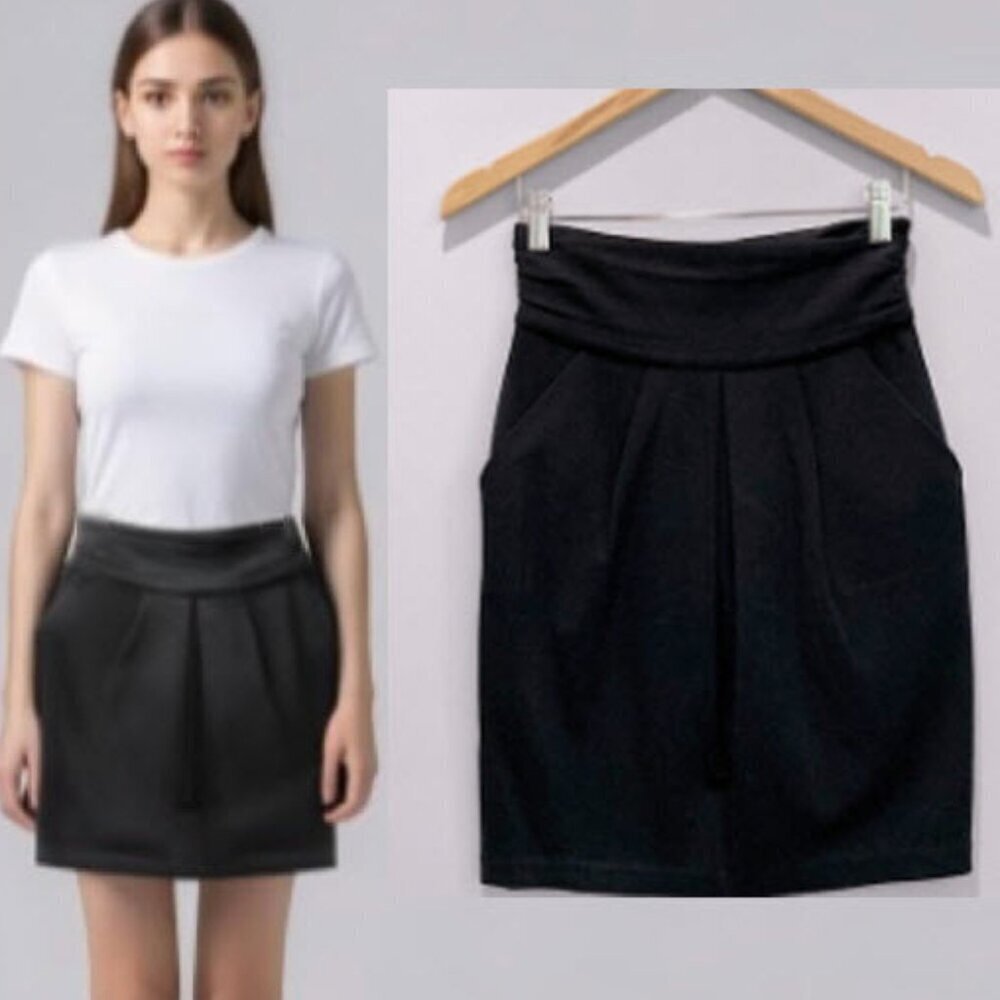 BCBG Black Soft Skirt Pleated Pocket